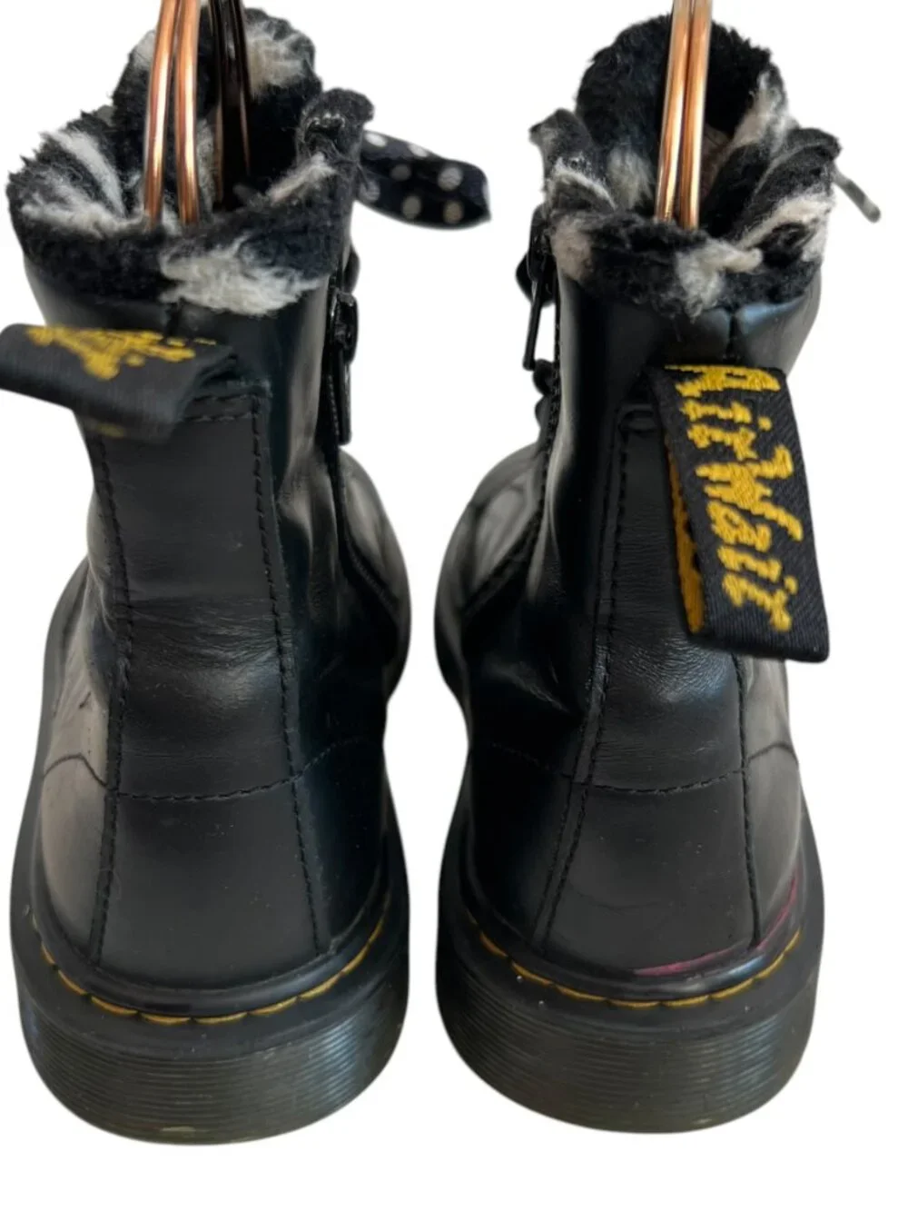 Dr Martens boots Youth 1460 Serena Faux Fur Lined Leather Lace Up black size 5